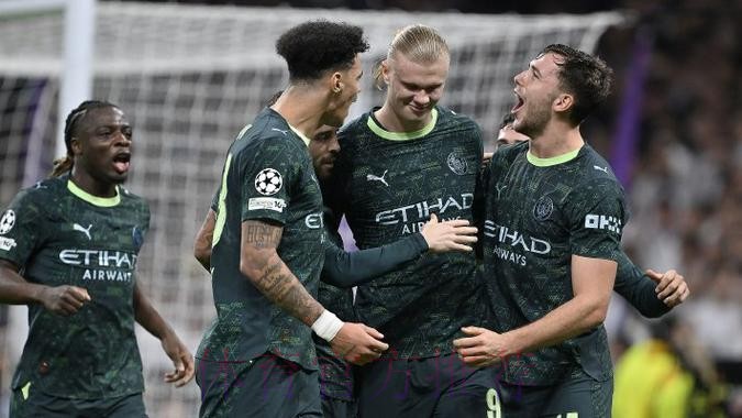 曼城2-1逆转皇马 吕迪格抱摔送点哈兰德点射